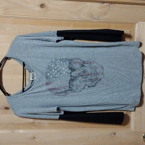 Bling skull tshirts - Picture 1 of 4